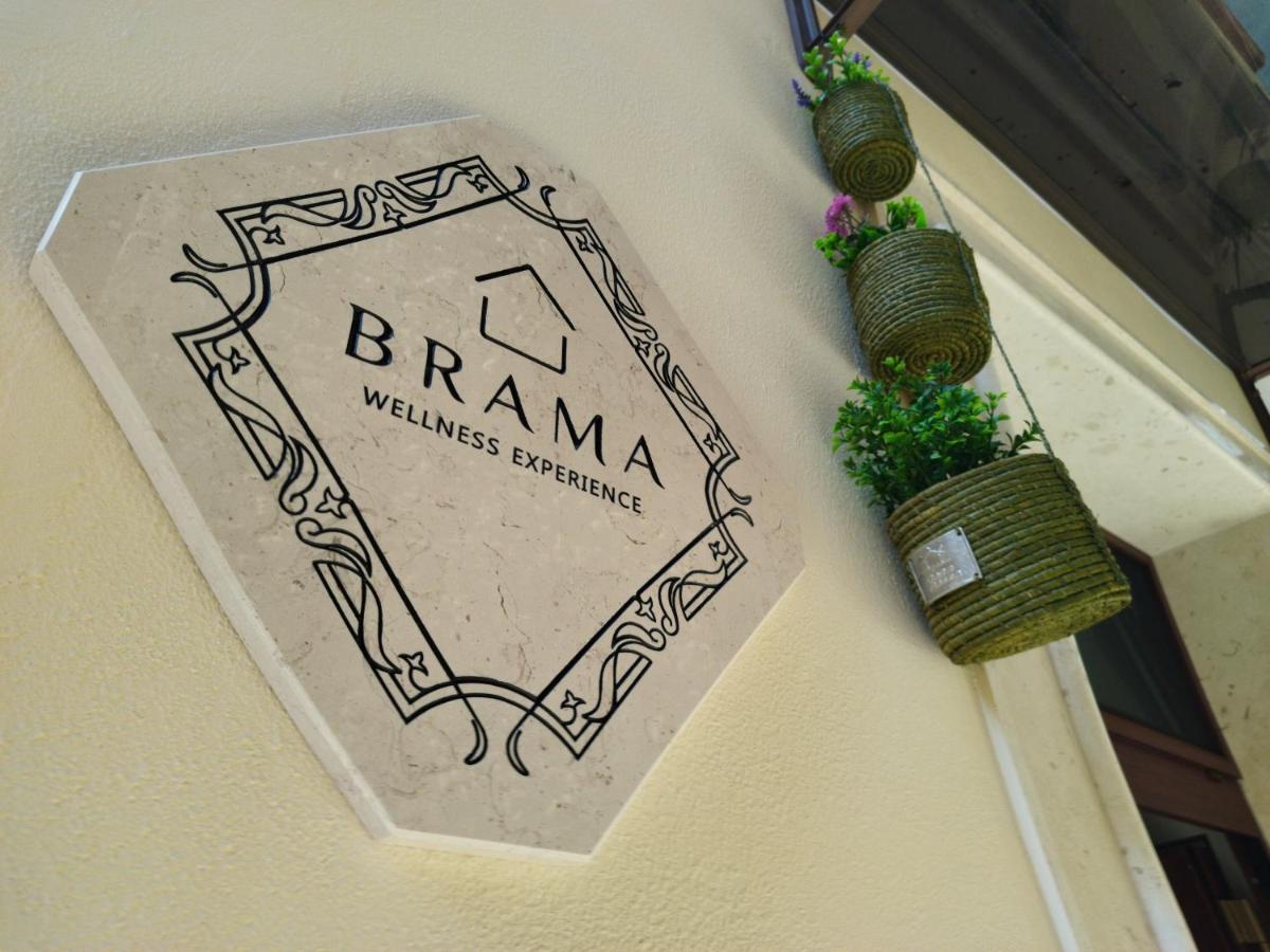 Apartamento Brama Wellness Experience Bríndisi Exterior foto